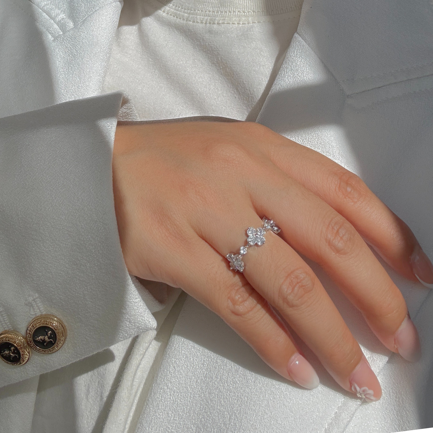 Havilah Blumen Kreuz Ring - Geonea