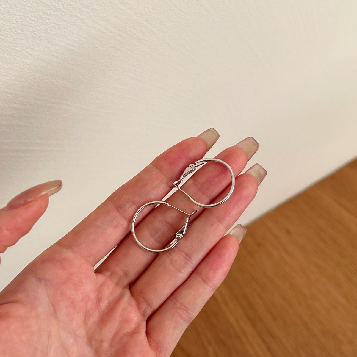 Zillah Elegant Hoop Earrings