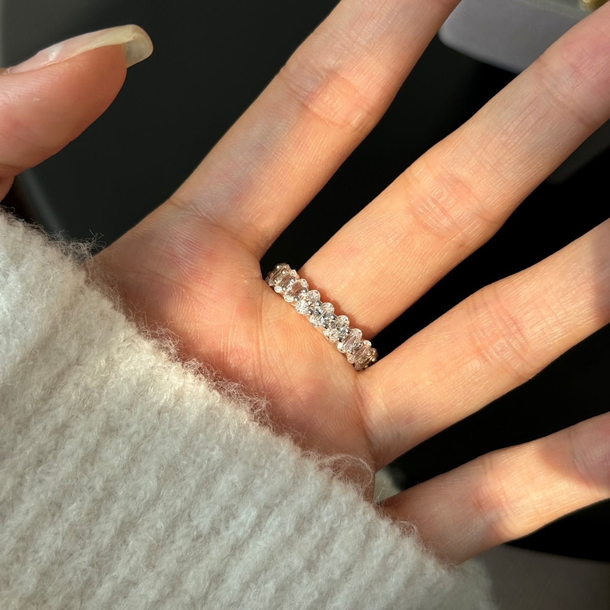 Zibiah Ring mit Baguette-Zirconia - Geonea