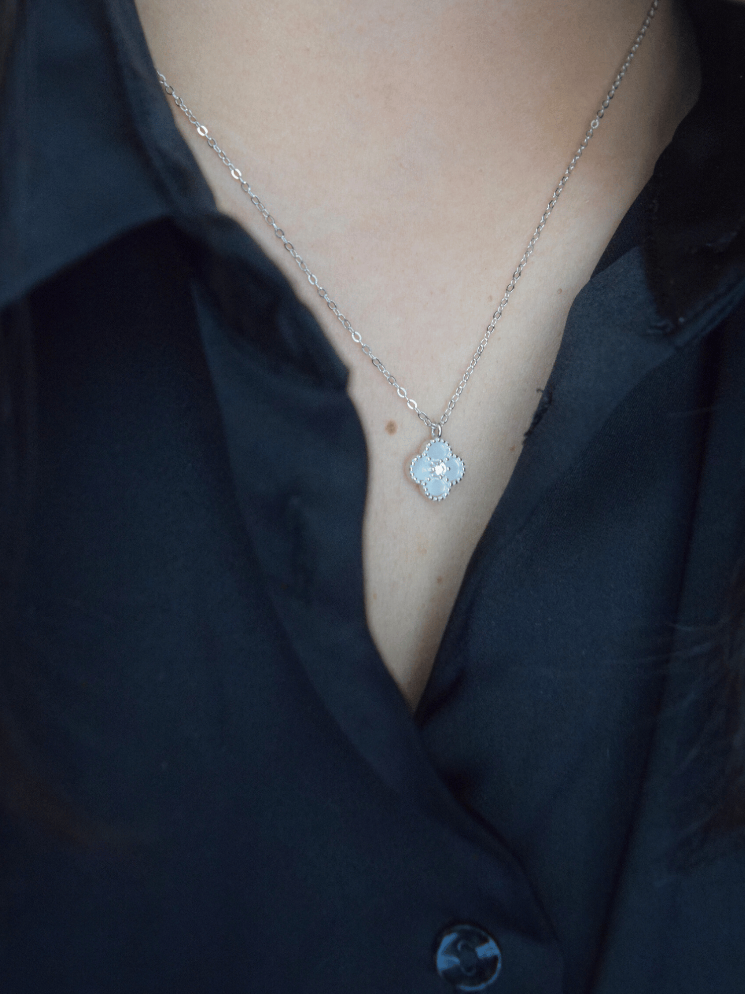 Calah Kleeblatt-Halskette - Geonea