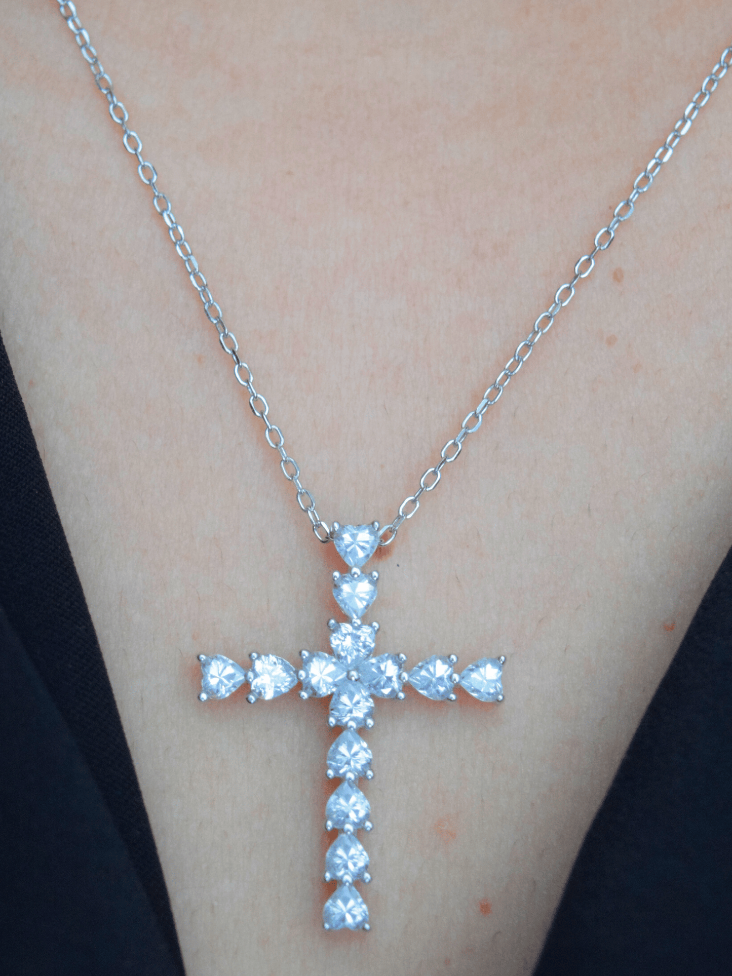 Emunah Kreuz-Herz Halskette - Geonea