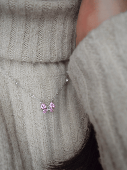 Chloe Rosa-Schleife Halskette - Geonea