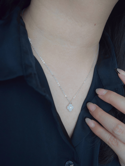 Calah Kleeblatt-Halskette - Geonea