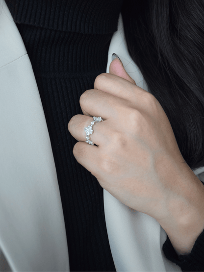 Havilah Blumen Kreuz Ring - Geonea