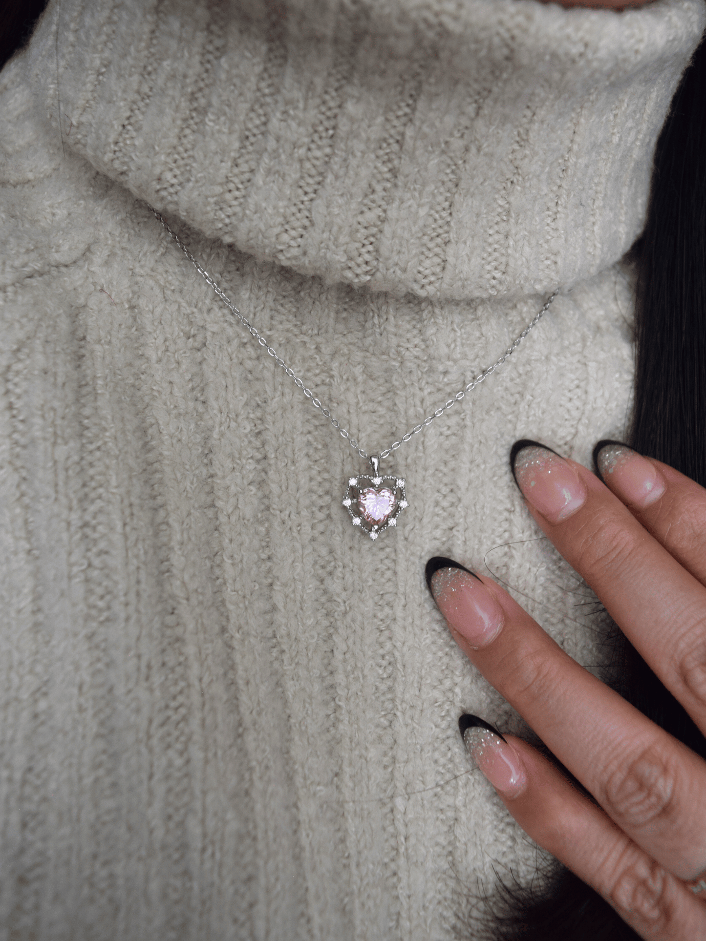Bethel Rosa Herz Halskette - Geonea