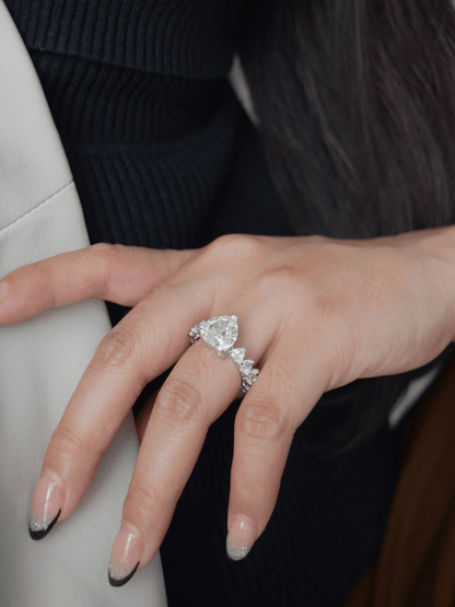 Damaris Herz Verlobungsring - Geonea