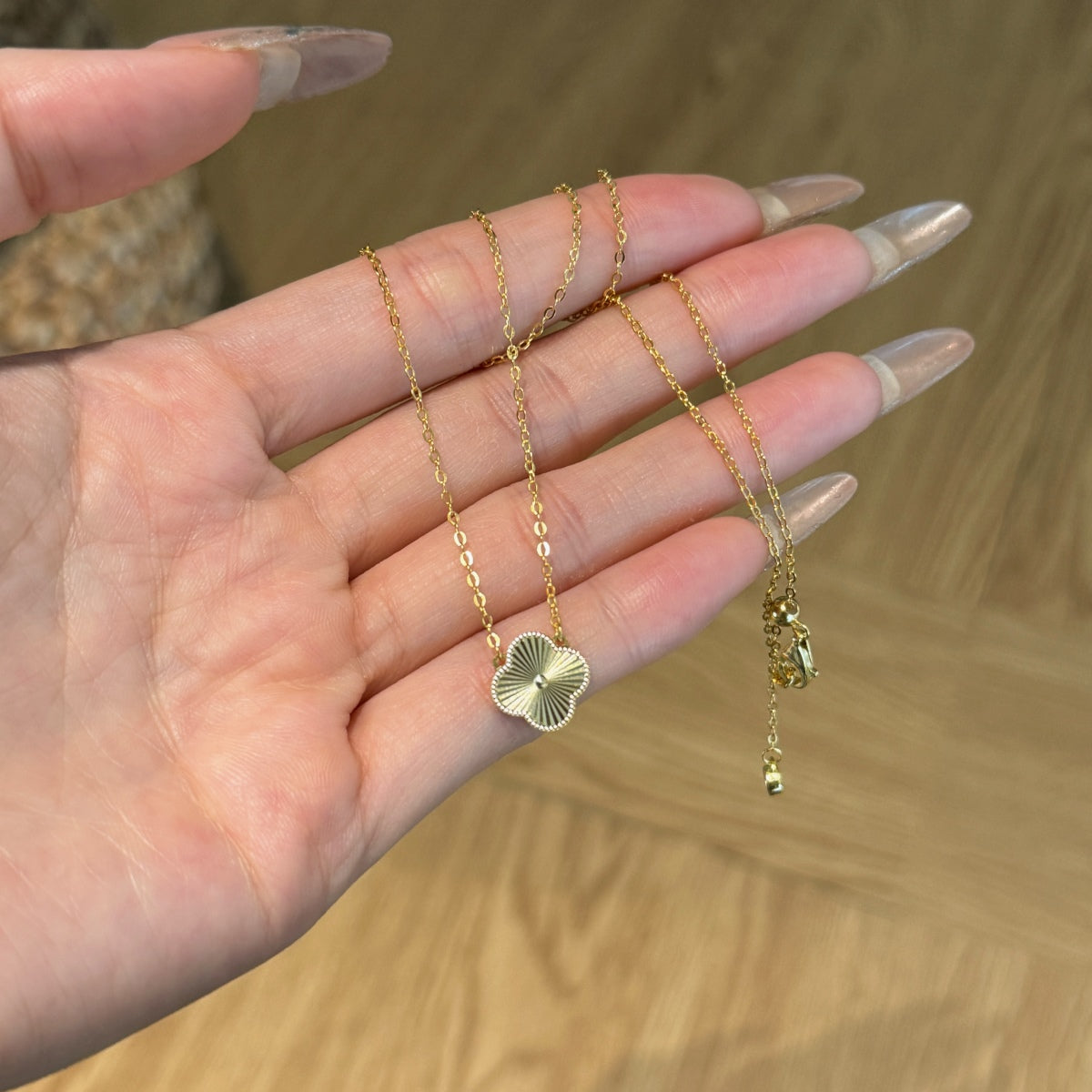 Kleeblatt Halskette -Rinah Gold