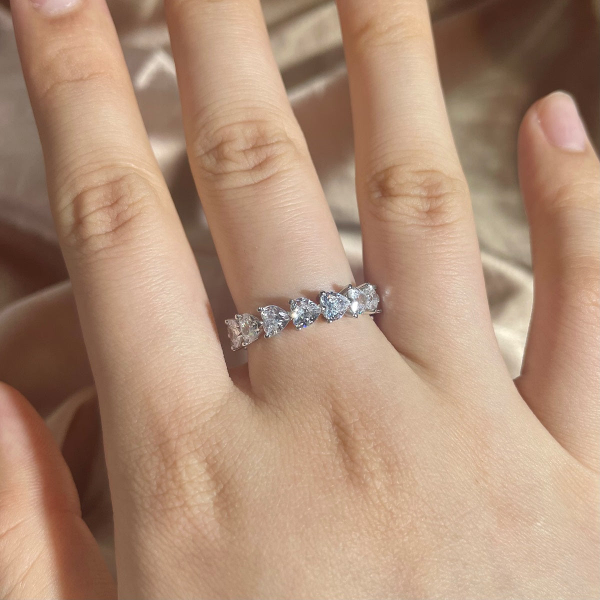 Elisheba Zirconia Herzring - Geonea